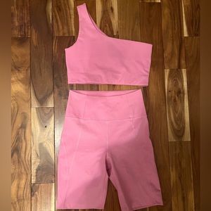 Ssense exclusive girlfriend collective bike shorts and bra
